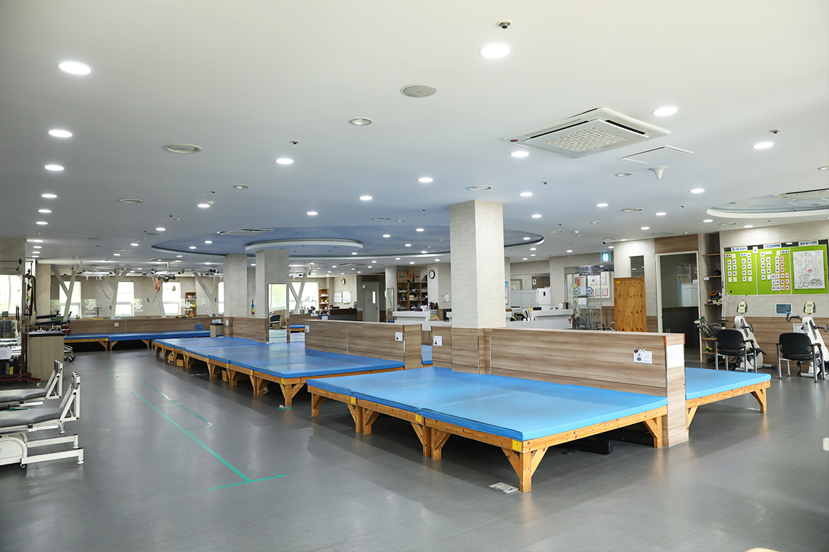중추신경재활센터